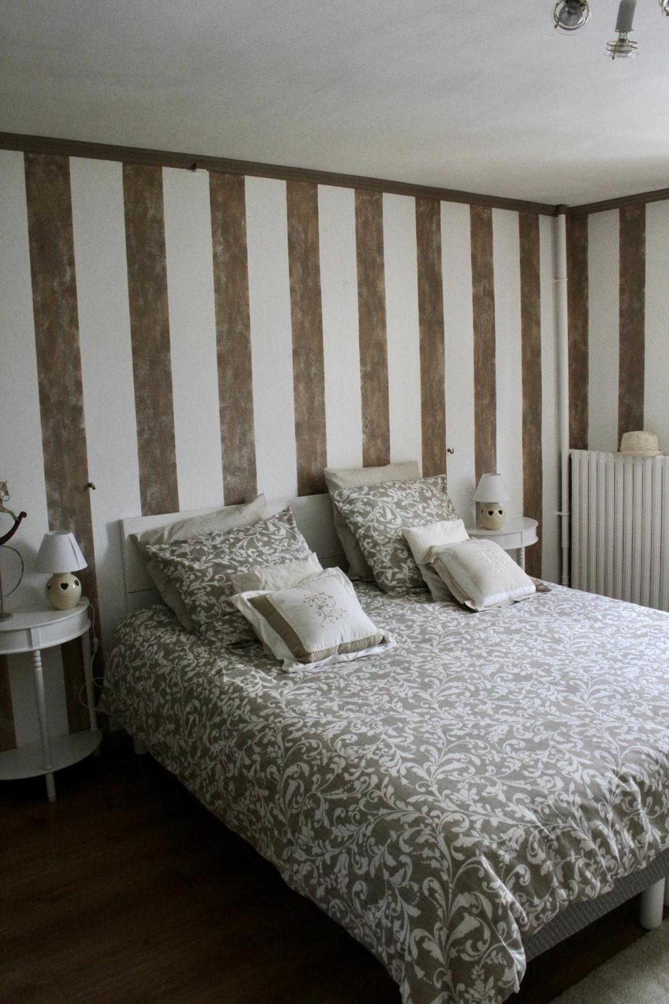 Chambres A La Maison Hermitage Aincourt Экстерьер фото
