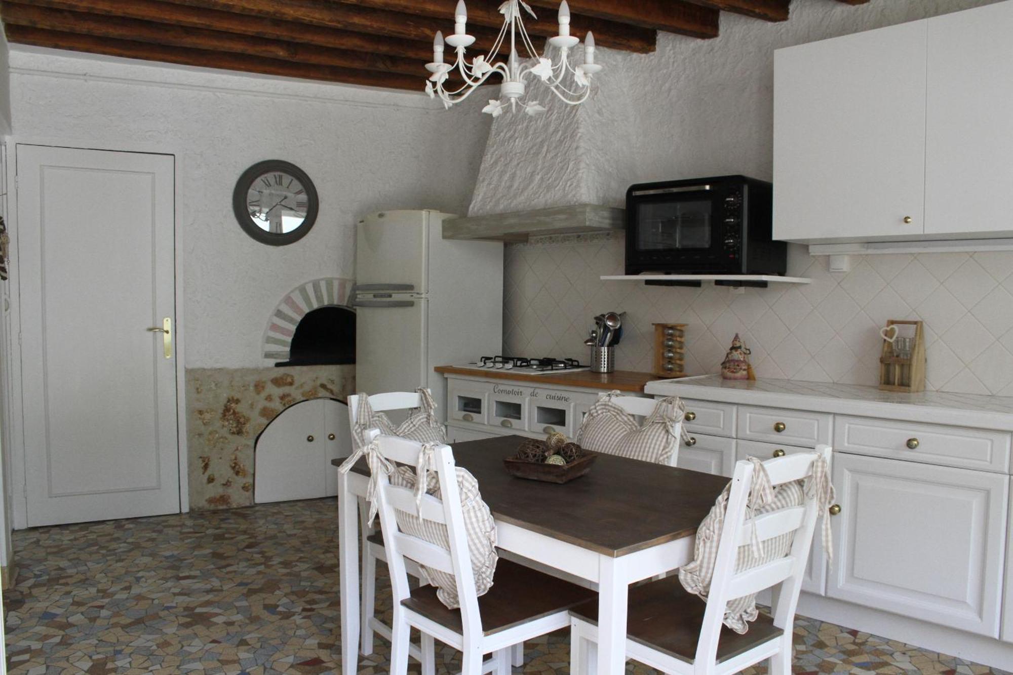 Chambres A La Maison Hermitage Aincourt Экстерьер фото